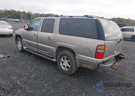 2003 GMC Yukon Xl 1500 Denali z USA, uszkodzony, nr VIN 1GKFK66UX3J236286